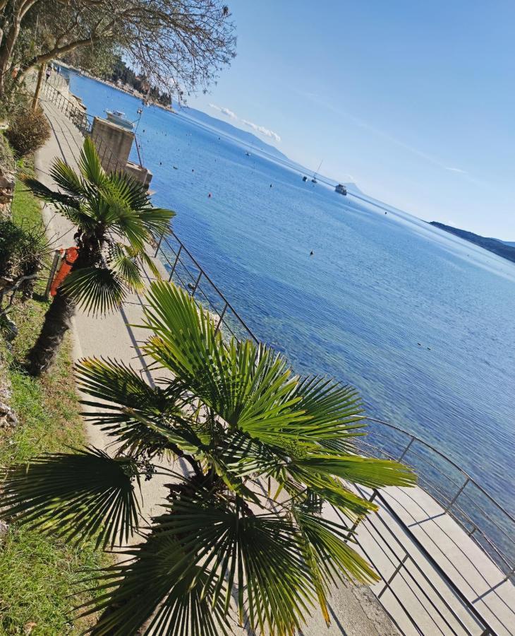 Apartment Noemi With A Direct Beach View Rabac Buitenkant foto