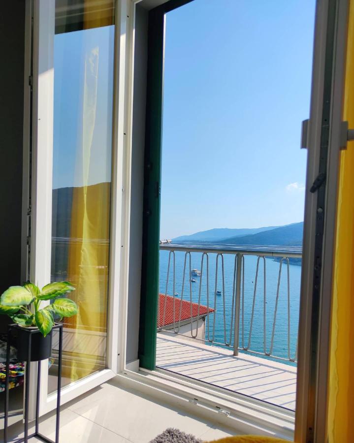 Apartment Noemi With A Direct Beach View Rabac Buitenkant foto