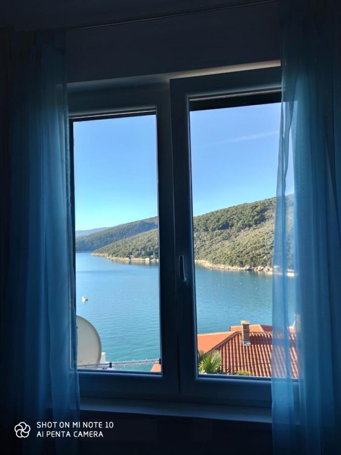 Apartment Noemi With A Direct Beach View Rabac Buitenkant foto