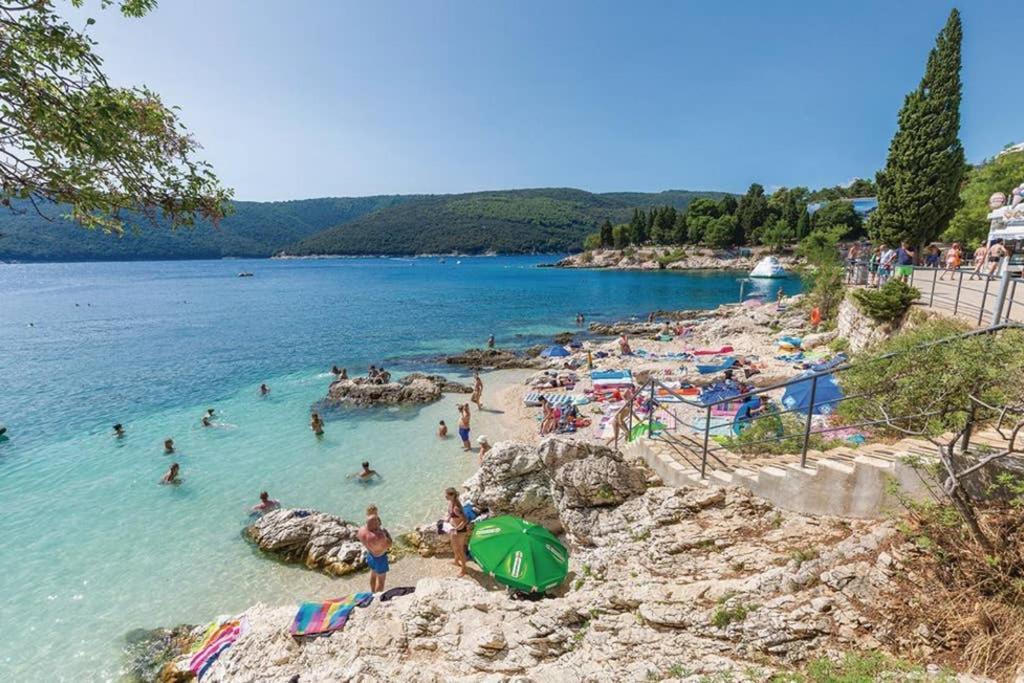Apartment Noemi With A Direct Beach View Rabac Buitenkant foto