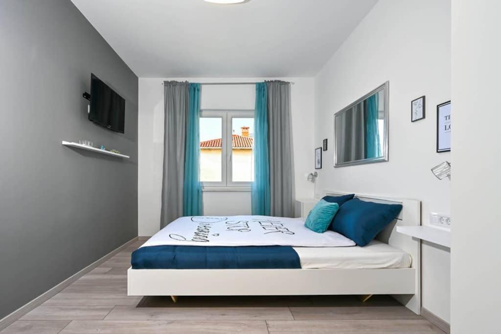 Apartment Noemi With A Direct Beach View Rabac Buitenkant foto